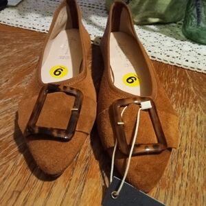 NWT Avellini Italian Made Leather Ballet Flats